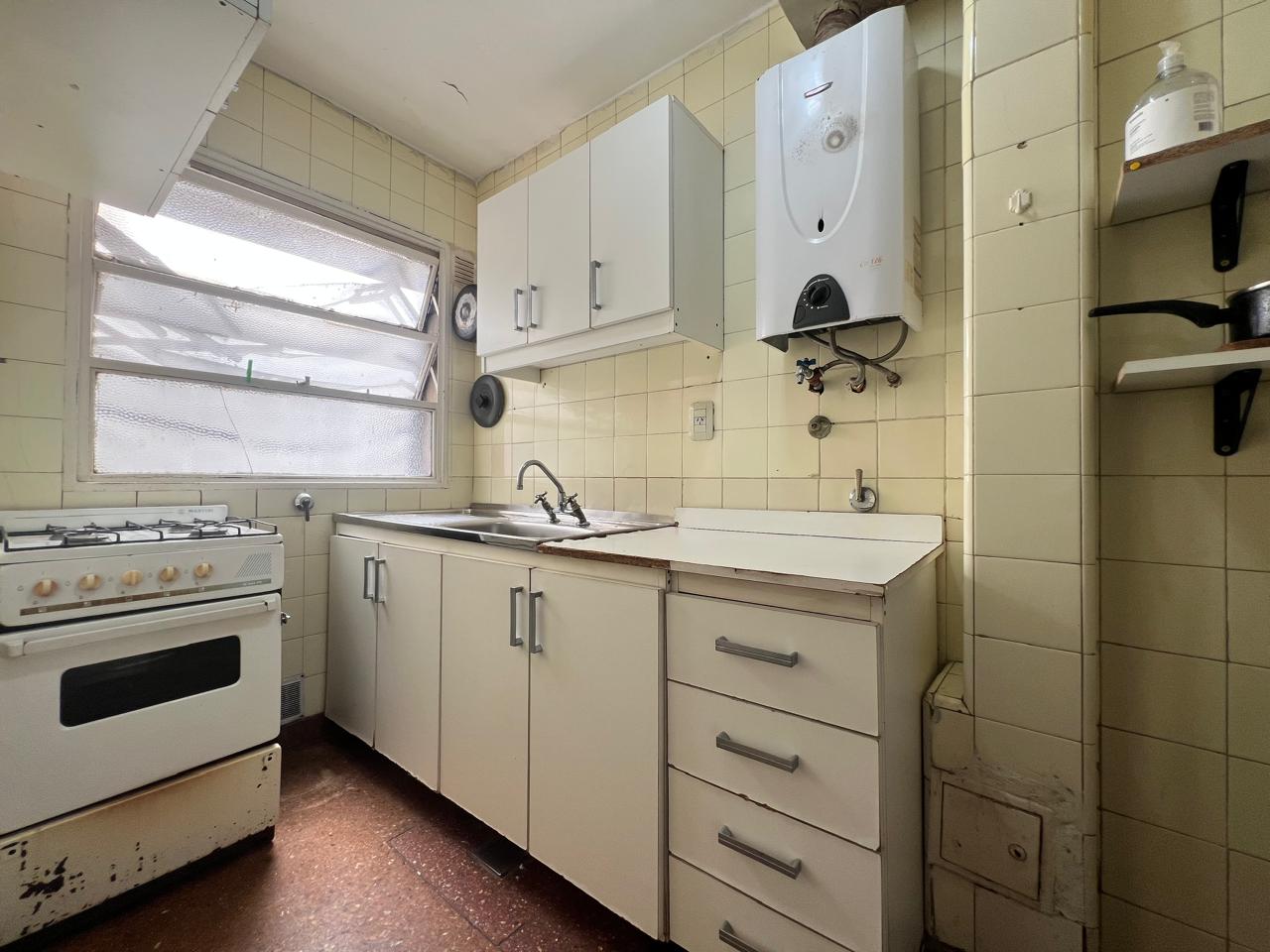 Balvanera - Lavalle 2670